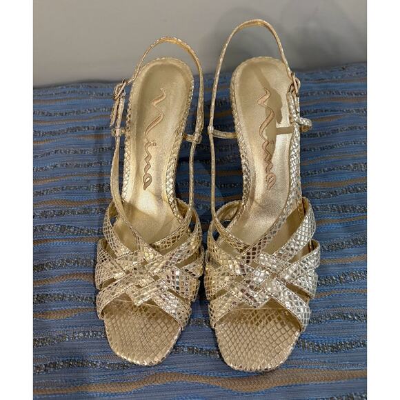 Nina Cracked Gold Leather Strappy Slingback Sandals - Size 9 - Picture 2 of 9